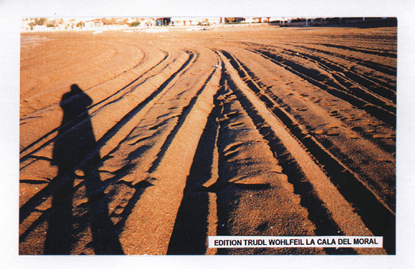 Licht und Schatten am Strand von La Cala